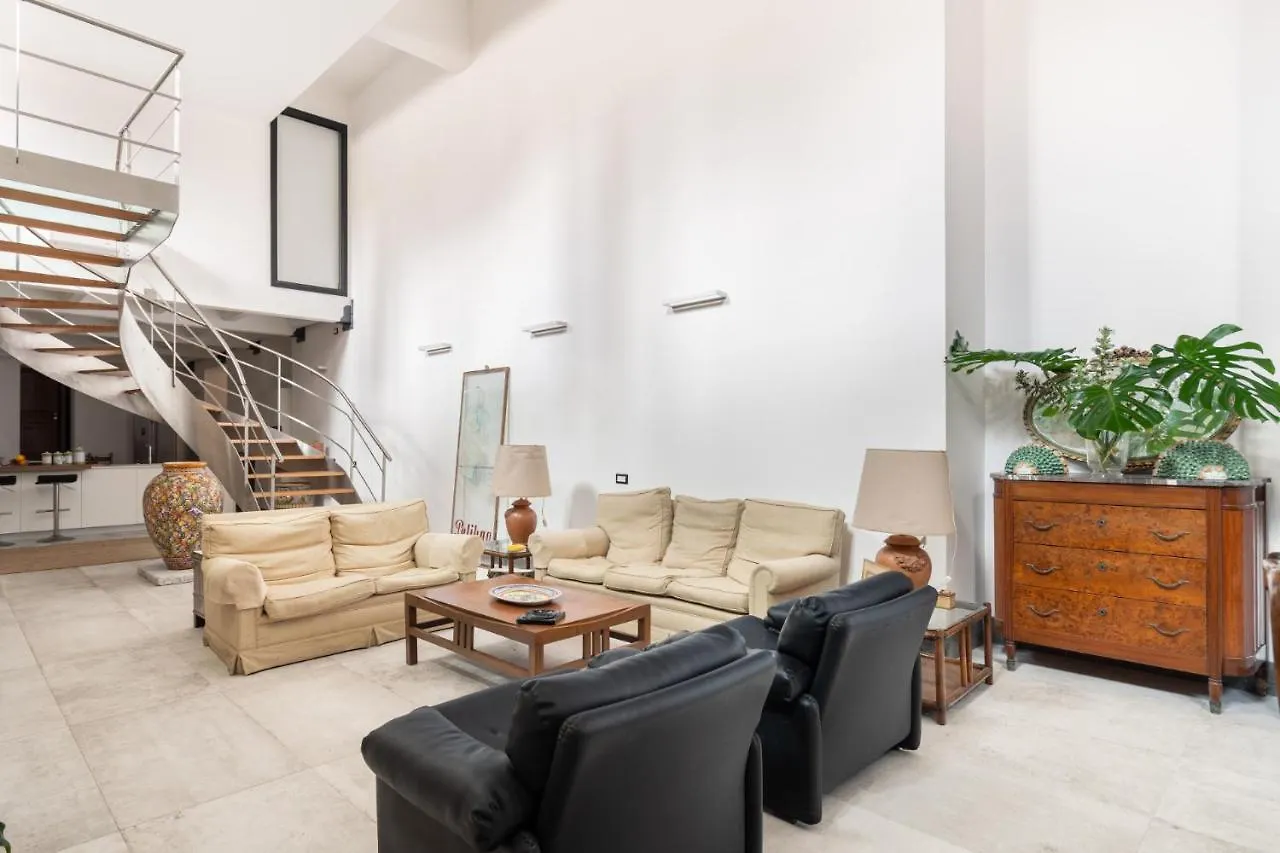 Appartamento Luxury Warehouse Valverde By Domus Sicily Palermo