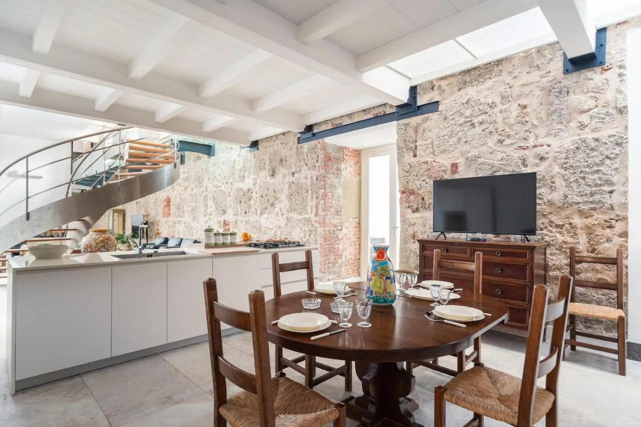 Apartment Luxury Warehouse Valverde By Domus Sicily Palermo