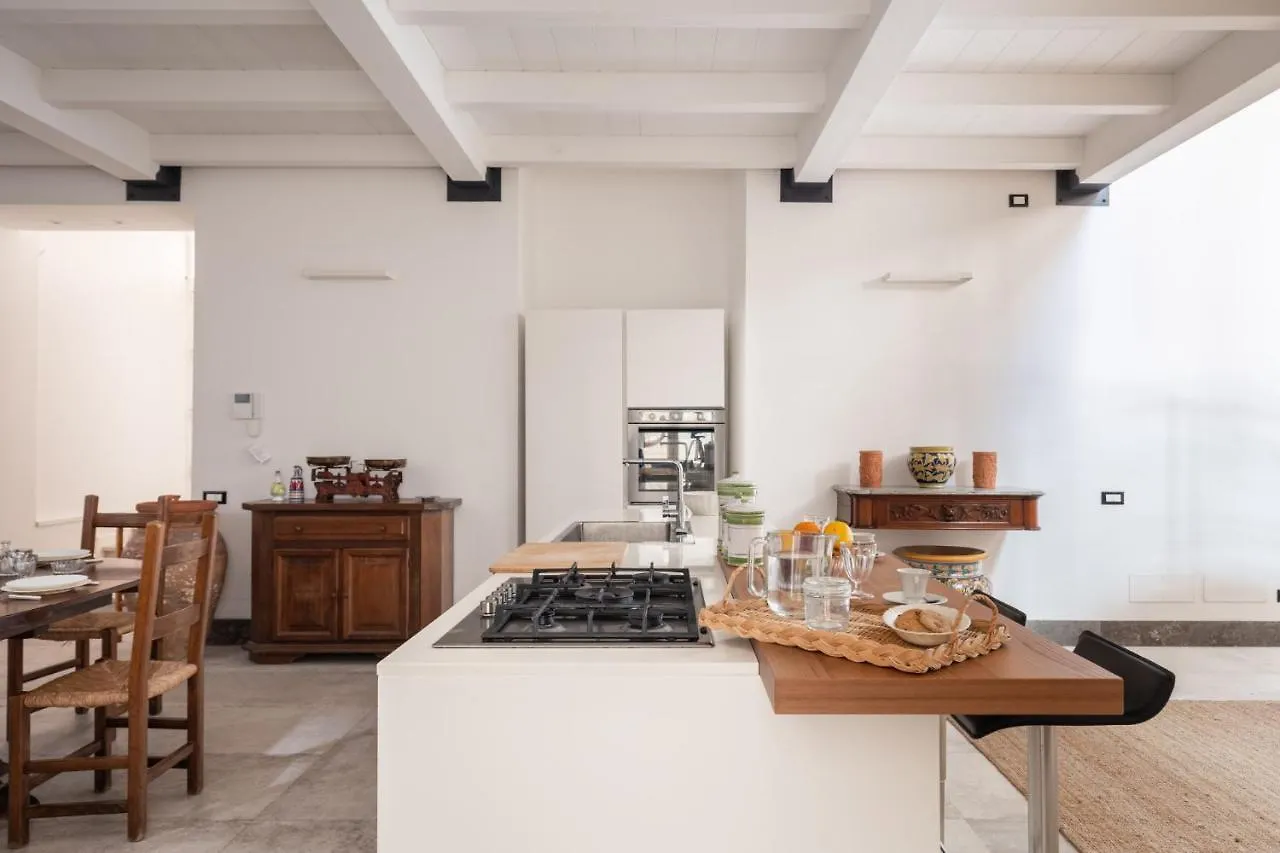 Luxury Warehouse Valverde By Domus Sicily Palermo Apartment
